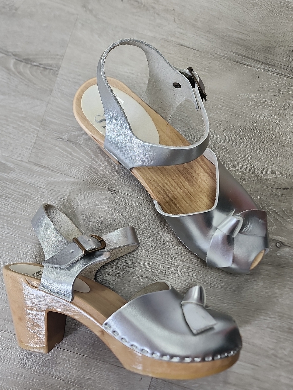 Sven Silver Open-Toe Clog Sandals with Wood Heel
